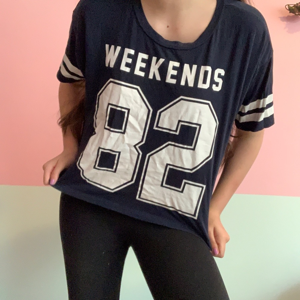 COPY - 4/20$ 🌸 Navy blue Baseball tee